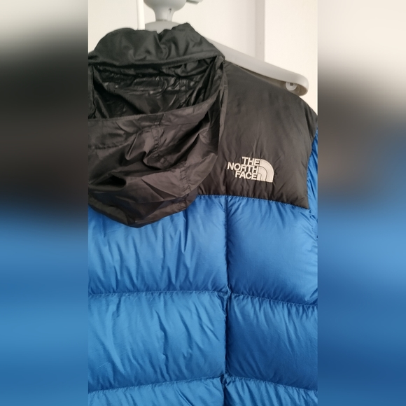 The North Face Summit Series Nuptse 800 Medium - Picture 8 of 16